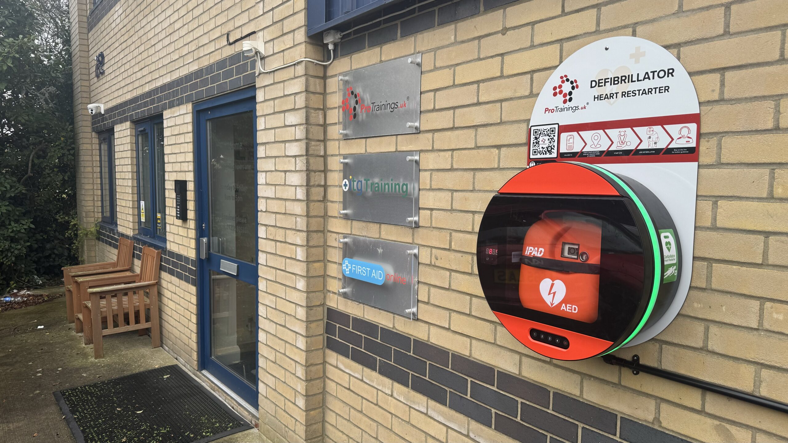 Community AED Unit outside office